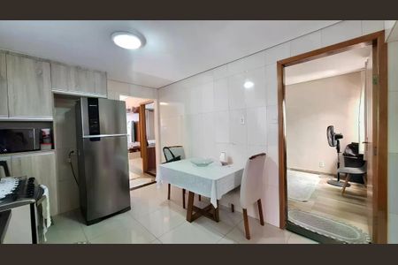 Casa à venda com 2 quartos, 95m² em Jardim das Maravilhas, Santo André