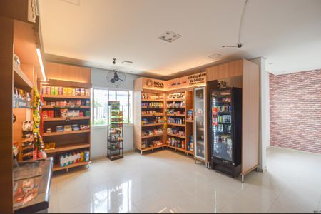 Apartamento à venda com 59m², 2 quartos e 1 vagaMercado