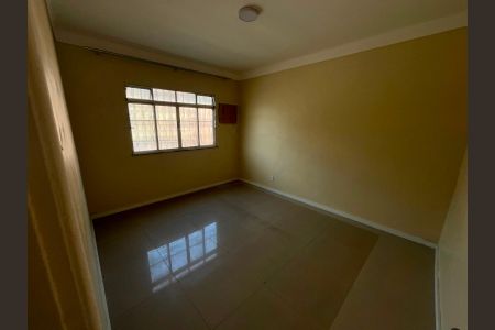 Quarto de apartamento para alugar com 2 quartos, 49m² em Venda da Cruz, São Gonçalo