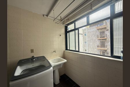 Área de serviço de apartamento para alugar com 3 quartos, 150m² em Vila Nova, Cabo Frio