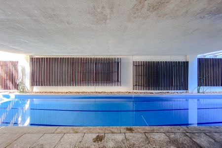 Apartamento para alugar com 88m², 2 quartos e 2 vagasÁrea comum - Piscina