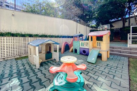 Apartamento para alugar com 88m², 2 quartos e 2 vagasÁrea comum - Playground