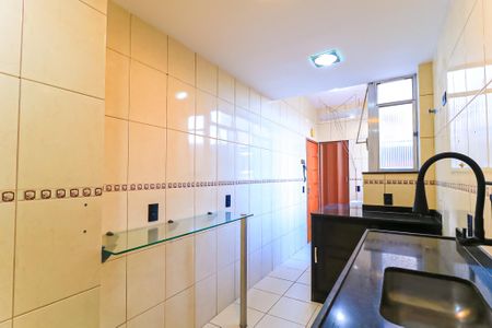 Apartamento para alugar com 58m², 2 quartos e 1 vaga Apartamento para alugar com 58m², 2 quartos e 1 vagaCozinha
