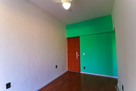 Sala de apartamento para alugar com 2 quartos, 58m² em Piedade, Rio de Janeiro