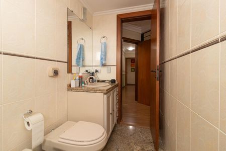 Apartamento à venda com 614m², 5 quartos e 4 vagasBanheiro da Suíte 3