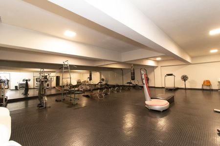 Apartamento à venda com 614m², 5 quartos e 4 vagasÁrea comum - Academia