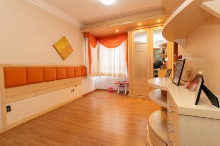Apartamento à venda com 614m², 5 quartos e 4 vagasQuarto 2 - Suíte