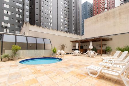Apartamento à venda com 614m², 5 quartos e 4 vagasÁrea comum - Piscina