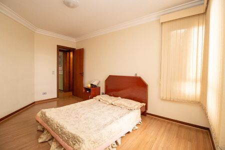 Apartamento à venda com 614m², 5 quartos e 4 vagasQuarto 1Suite