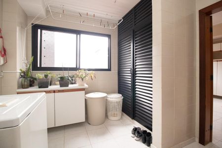 Apartamento à venda com 614m², 5 quartos e 4 vagasÁrea de Serviço