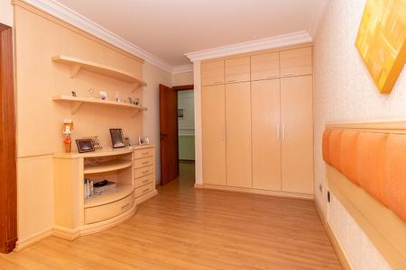 Apartamento à venda com 614m², 5 quartos e 4 vagasQuarto 2 - Suíte