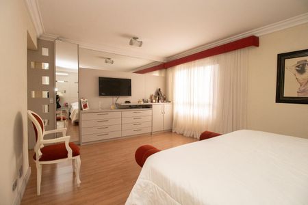 Apartamento à venda com 614m², 5 quartos e 4 vagasQuarto 4 - Suíte