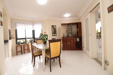 Apartamento à venda com 614m², 5 quartos e 4 vagasEspaço Gourmet