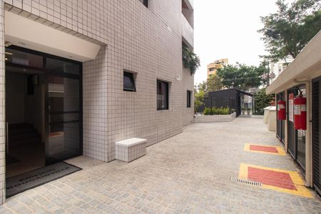 Apartamento à venda com 614m², 5 quartos e 4 vagasEntrada