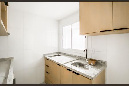 Cozinha/ área de serviço  de apartamento para alugar com 1 quarto, 25m² em Vila Sao Geraldo, São Paulo