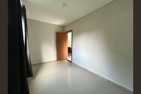 Quarto de apartamento para alugar com 1 quarto, 40m² em Campeche Central, Florianópolis