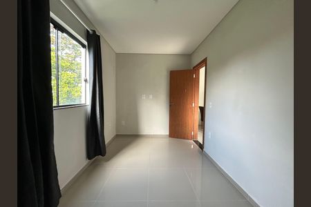 Quarto de apartamento para alugar com 1 quarto, 40m² em Campeche Central, Florianópolis