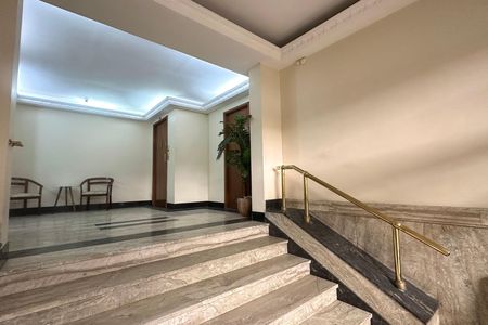Apartamento para alugar com 74m², 2 quartos e sem vaga