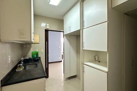 Apartamento para alugar com 74m², 2 quartos e sem vaga