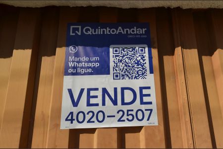 Casa à venda com 177m², 4 quartos e 2 vagas Casa à venda com 177m², 4 quartos e 2 vagasPlaca Instalada 01-06-2026-ISZK-22