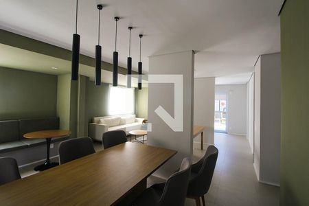 Apartamento para alugar com 34m², 2 quartos e sem vaga