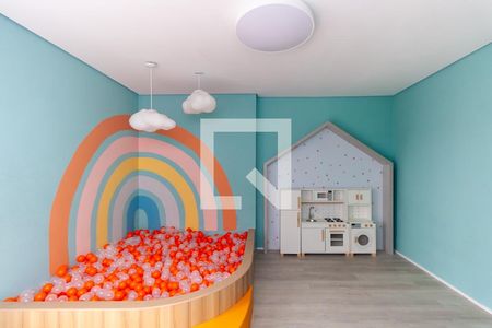 Apartamento para alugar com 34m², 2 quartos e sem vaga