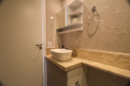 Apartamento para alugar com 34m², 2 quartos e sem vaga