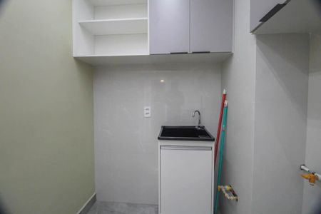 Apartamento para alugar com 34m², 2 quartos e sem vaga