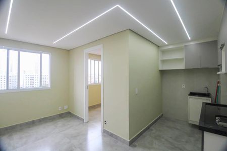 Apartamento para alugar com 2 quartos, 34m² em Vila Ema, São Paulo