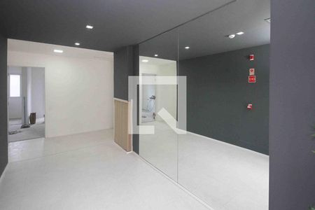 Apartamento para alugar com 34m², 2 quartos e sem vaga