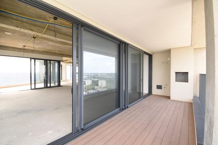 Apartamento à venda com 406m², 4 quartos e 4 vagasSacada com Churrasqueira