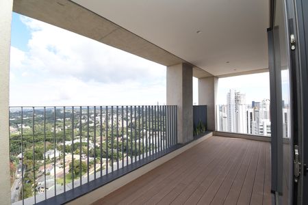 Apartamento à venda com 406m², 4 quartos e 4 vagasSacada com Churrasqueira