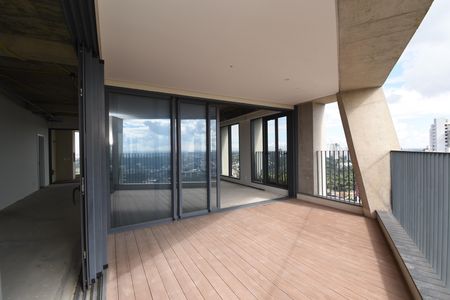Apartamento à venda com 406m², 4 quartos e 4 vagasSacada 2