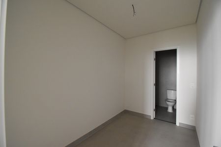 Apartamento à venda com 406m², 4 quartos e 4 vagasQuarto de Serviço