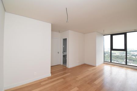 Apartamento à venda com 406m², 4 quartos e 4 vagasSuíte 4