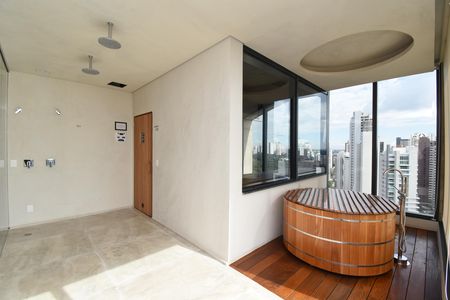 Apartamento à venda com 406m², 4 quartos e 4 vagasÁrea comum - Jacuzzy