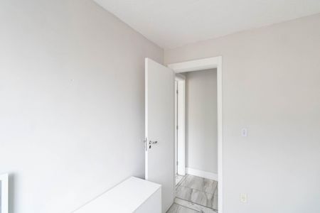 Quarto 1 de apartamento para alugar com 2 quartos, 45m² em Santa Cruz, Rio de Janeiro