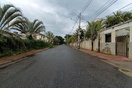 Apartamento para alugar com 45m², 2 quartos e 1 vagaVista da Rua