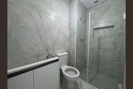 Banheiro 1 de apartamento para alugar com 2 quartos, 70m² em Centro, Osasco