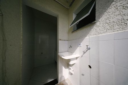 Apartamento para alugar com 42m², 2 quartos e sem vaga Apartamento para alugar com 42m², 2 quartos e sem vagaÁrea de Serviço