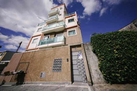 Apartamento para alugar com 42m², 2 quartos e sem vaga Apartamento para alugar com 42m², 2 quartos e sem vagaFachada