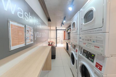 Studio para alugar com 46m², 1 quarto e 1 vaga Studio para alugar com 46m², 1 quarto e 1 vagaLavanderia