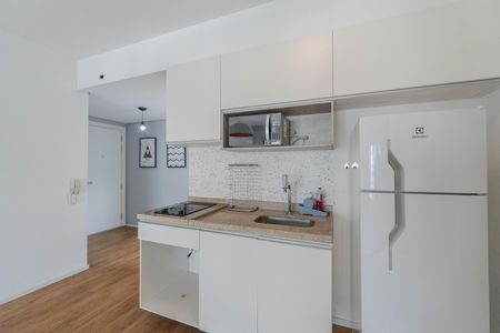Studio para alugar com 46m², 1 quarto e 1 vaga Studio para alugar com 46m², 1 quarto e 1 vagaCozinha