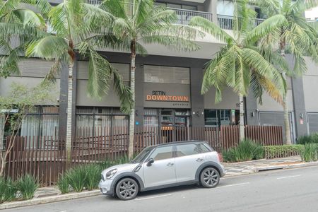 Studio para alugar com 46m², 1 quarto e 1 vaga Studio para alugar com 46m², 1 quarto e 1 vagaFachada