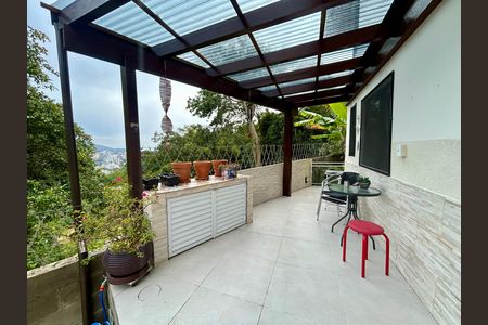 Apartamento para alugar com 20m², 1 quarto e sem vagaÁrea comum