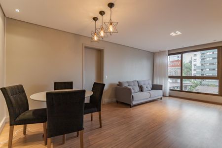Sala de apartamento para alugar com 3 quartos, 123m² em Auxiliadora, Porto Alegre