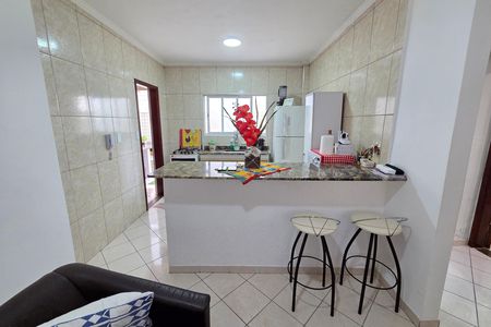 Sala de apartamento para alugar com 1 quarto, 50m² em Cidade Ocian, Praia Grande