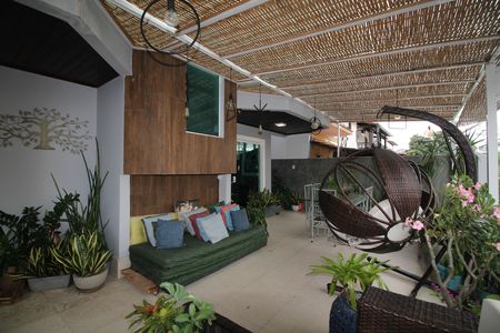 Casa para alugar com 360m², 4 quartos e 2 vagasSala - Varanda