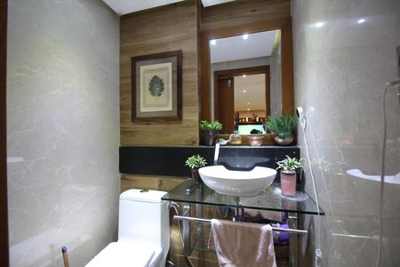 Casa para alugar com 360m², 4 quartos e 2 vagasLavabo