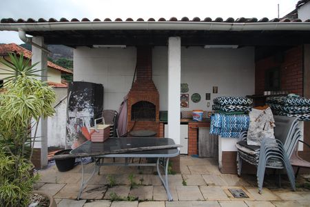 Casa para alugar com 360m², 4 quartos e 2 vagasChurrasqueira